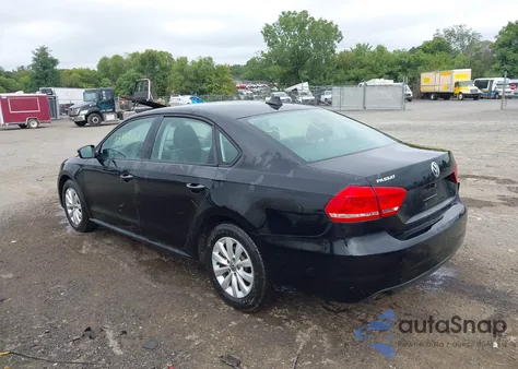 2013 Volkswagen Passat 2.5L S from USA, damaged, VIN 1VWAP7A3XDC033154